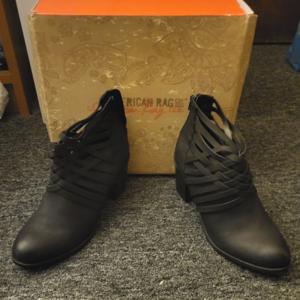 American Rage Boots size 9.5